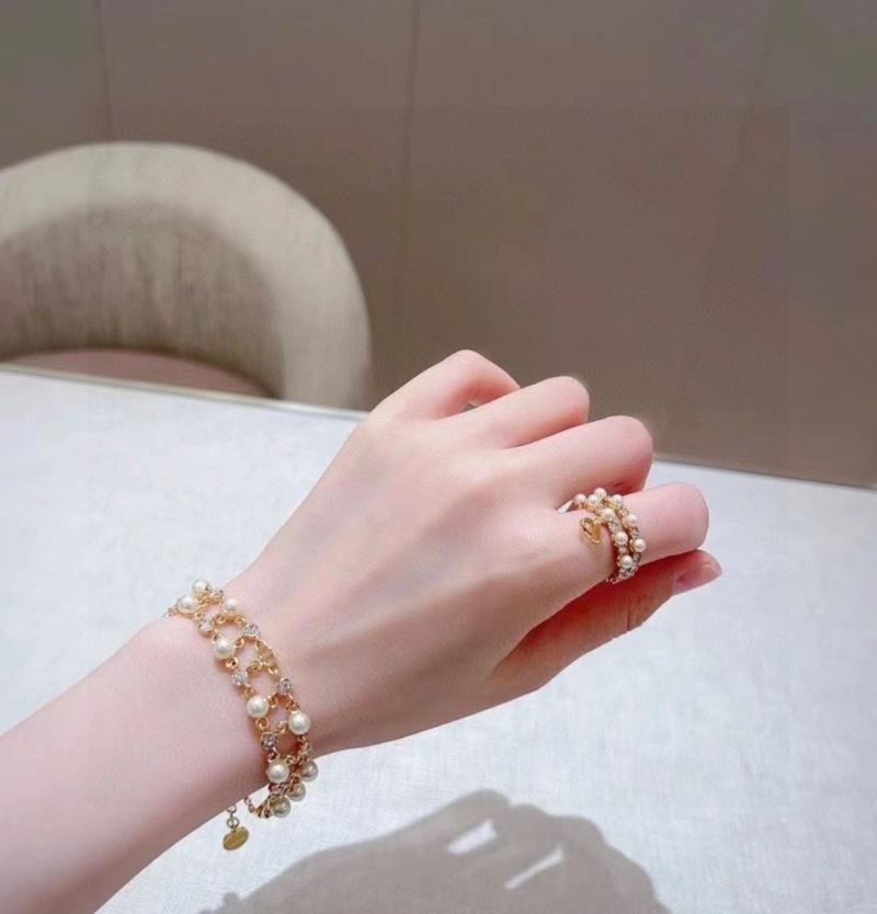 Christian Dior Bracelets